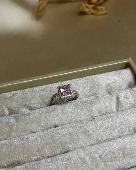 Premium | Vivid Pink | Sapphire Square | Halo Ring