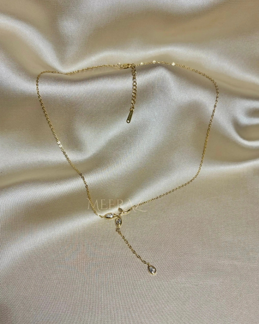 Minimalist Gold Leaf | Lariat Necklace | Crystal Drop Pendant