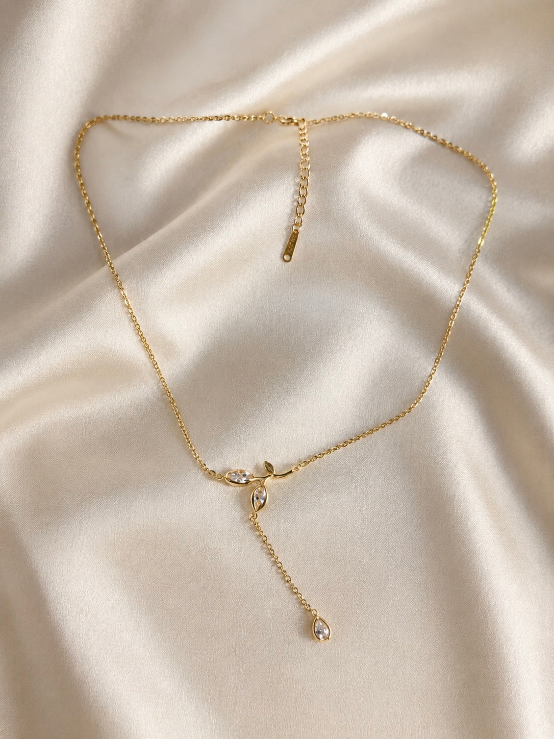 Minimalist Gold Leaf | Lariat Necklace | Crystal Drop Pendant